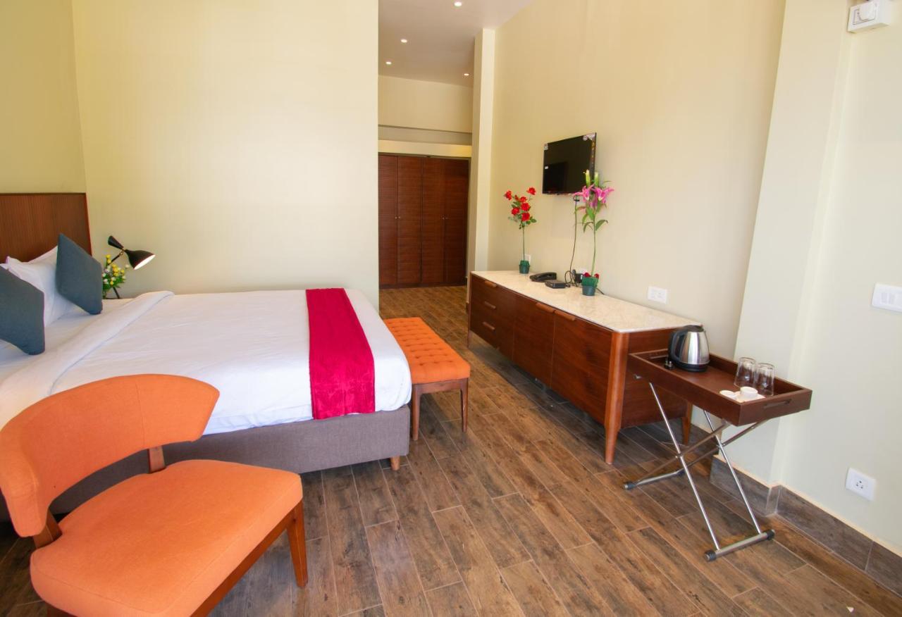 Octave Rococco Morjim Hotel Pernem Kültér fotó